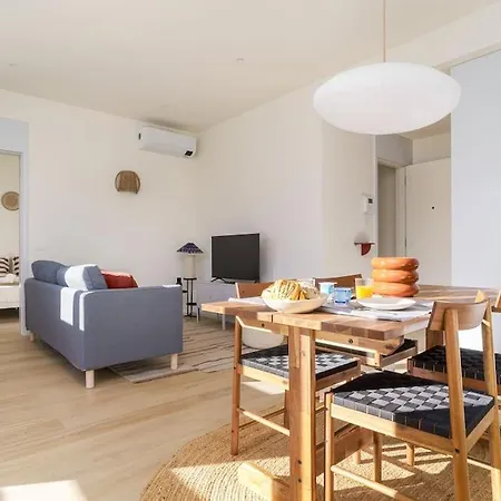 Modern & Bright - Mercado 22 By Lisbeyond