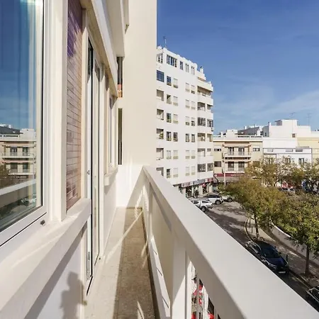 Modern & Bright - Mercado 22 Apartament
